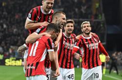 开云体育app-AC米兰憾平多特蒙德，晋级洲际杯四强的简单介绍