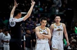 开云体育在线-辽宁男篮大胜山东男篮，实现全面反扑