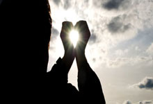 开云体育入口-日本羽毛球队血洗丹麦,谌龙绝境逆转:羽毛球世界的新传奇